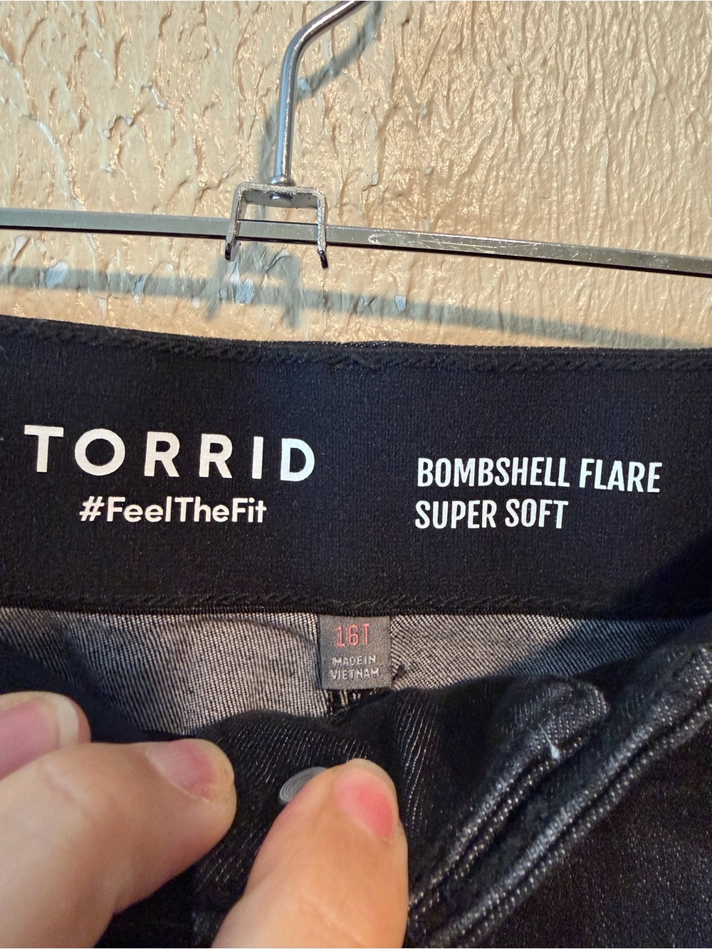 Torrid Bombshell Flare Jeans Black Floral Size 16 Tall Long Plus Size Stretchy - Picture 5 of 7